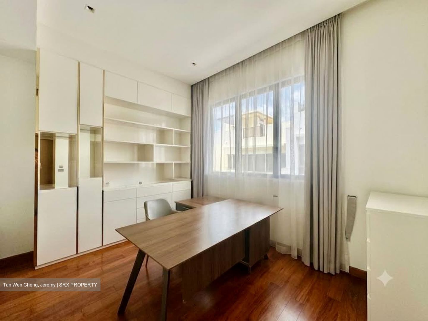 Luxus Hills (ph 7) (D28), Terrace #573082941